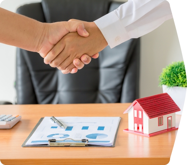 hands-agent-client-shaking-hands-after-signed-contract-buy-new-apartment (1)
